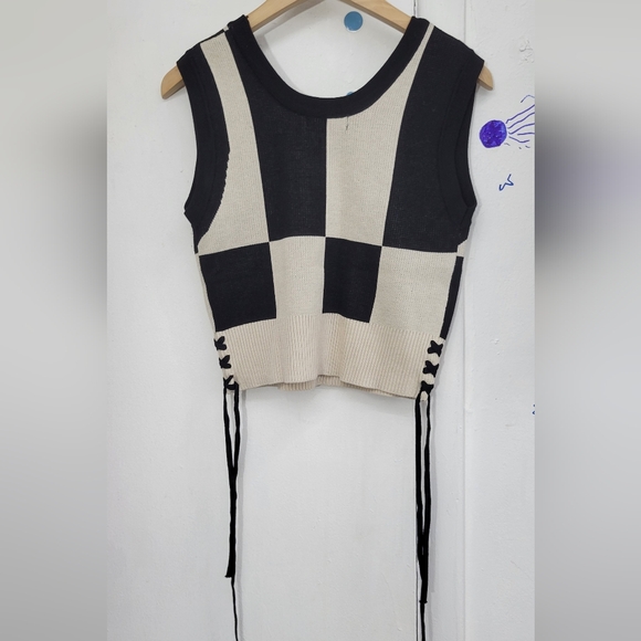 Shein Sleeveless Top Size 4 - Picture 2 of 3